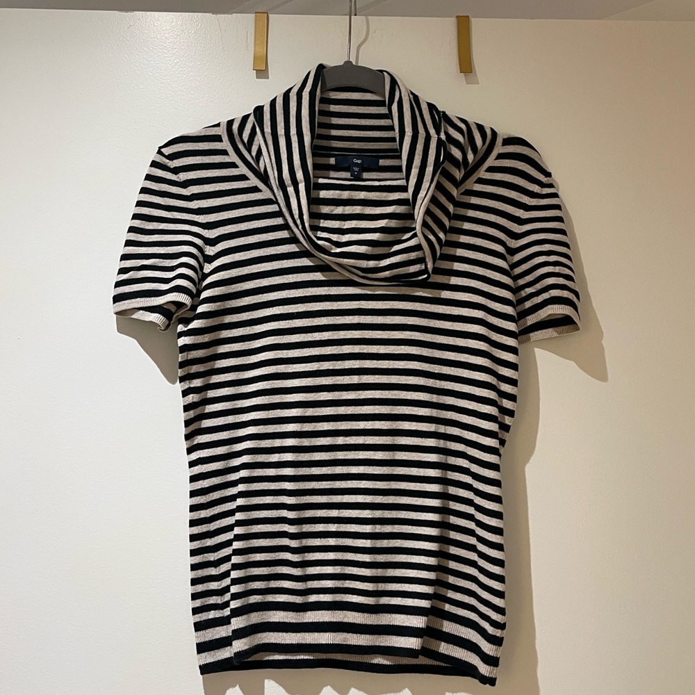 Gap cotton blend knit top size M